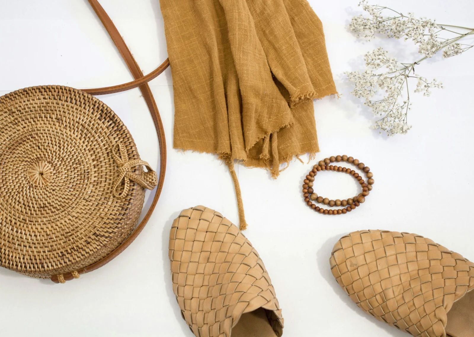Festival attendee styling breathable rave outfits with comfortable accessories for long events